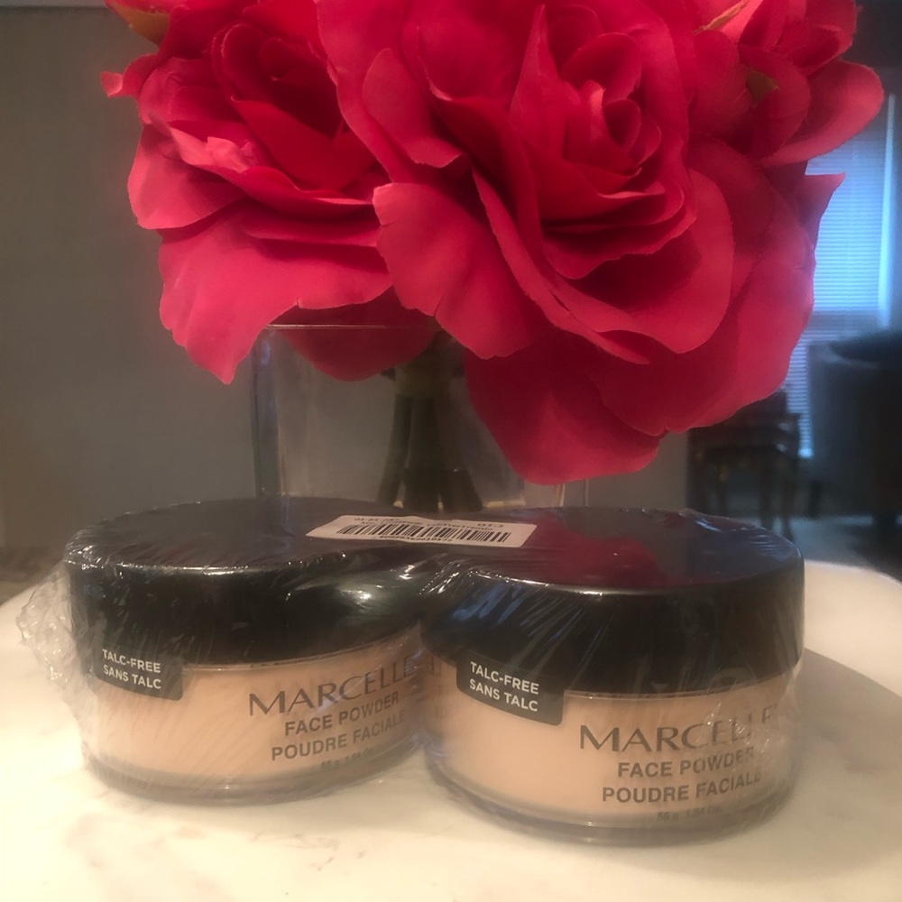 Marcelle Talc Free Translucent Loose Powder Duo